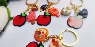 Decoden keychains.png