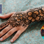 Workshop: Henna with Renda Dabit of Henna Gardens